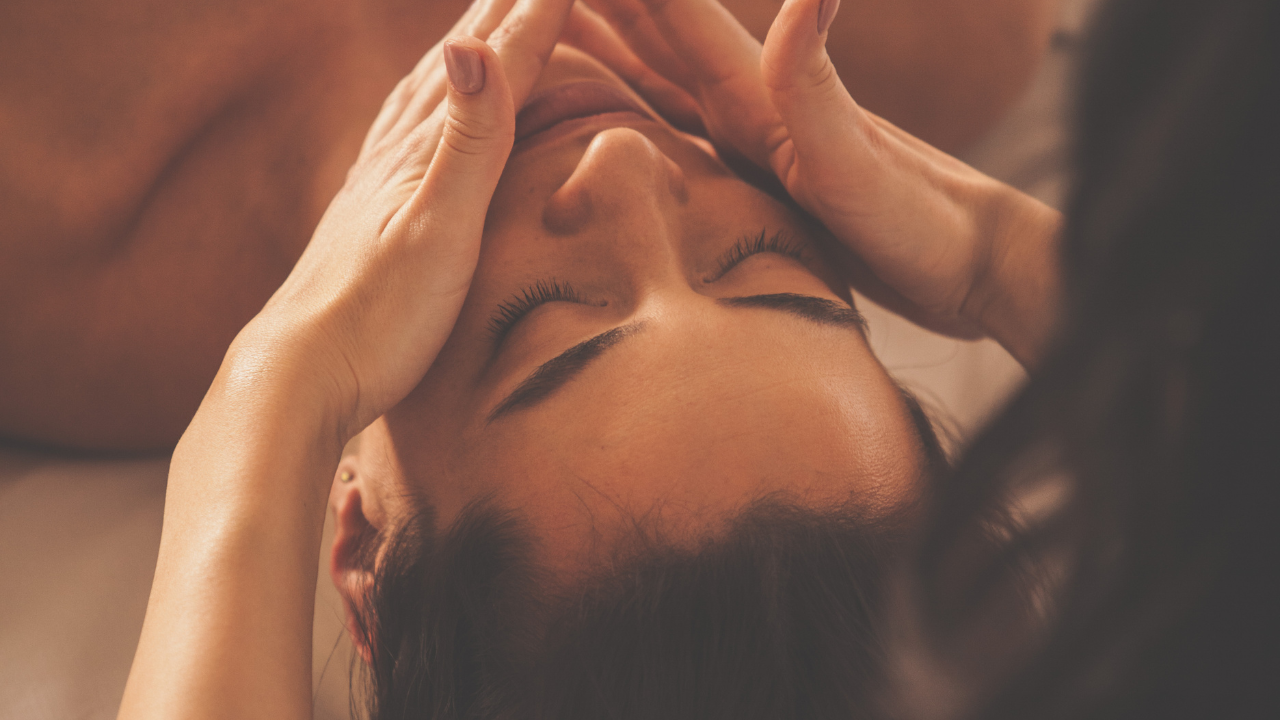 FACIAL